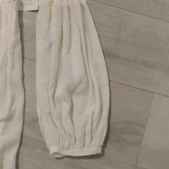 Coco + Jaimeson Boho Embroidered Flower Dress - Picture 4 of 7